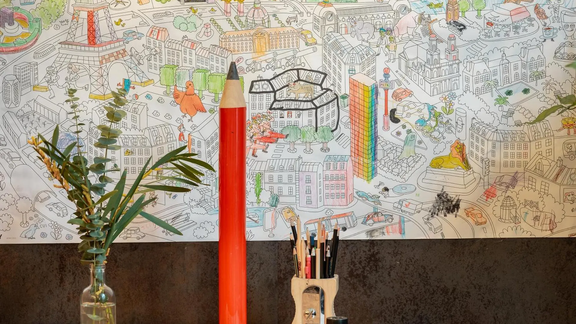 Crayon Rouge 4* Paris