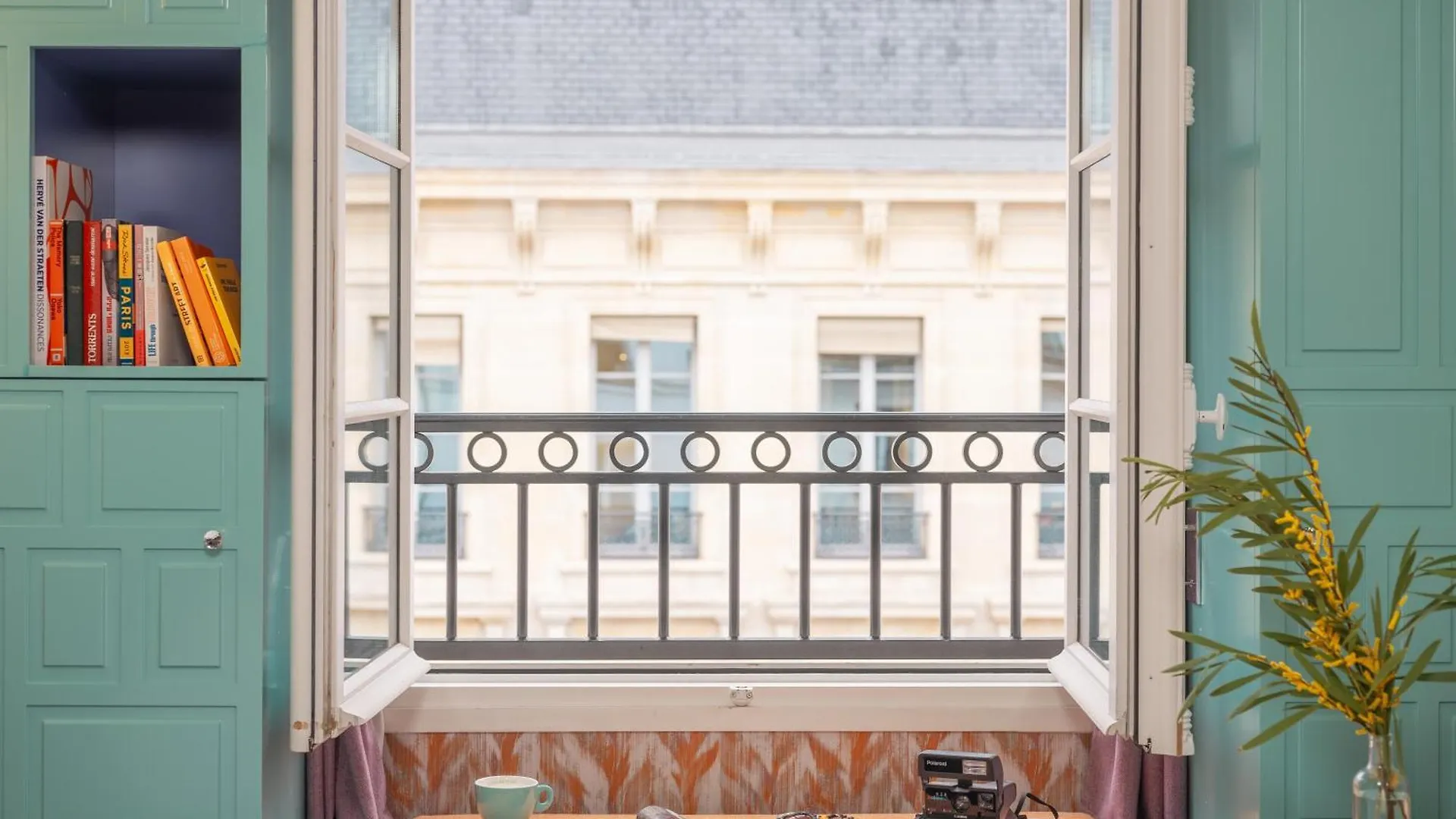 Crayon Rouge Hotel Paris