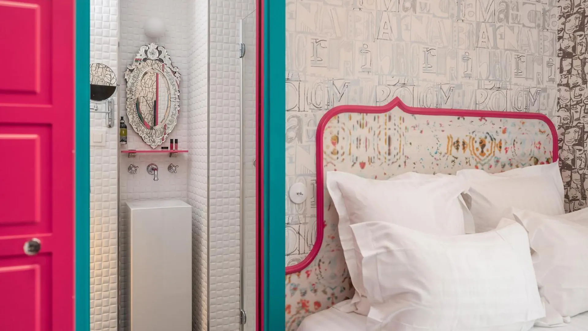 Hotel Crayon Rouge 4*